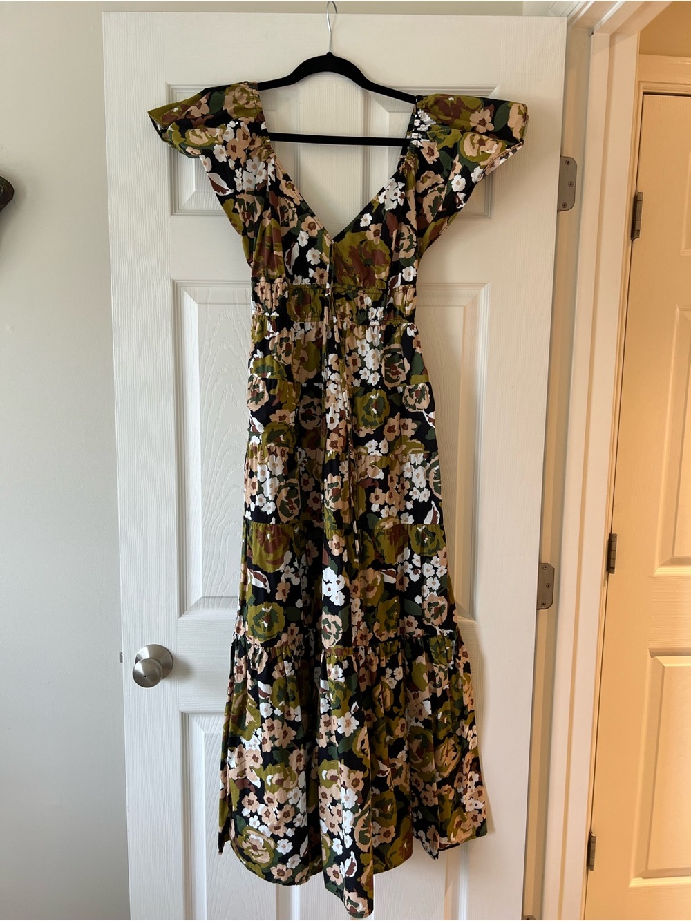 Floral V-Neck Moon River Midi Dress in Olive Green
